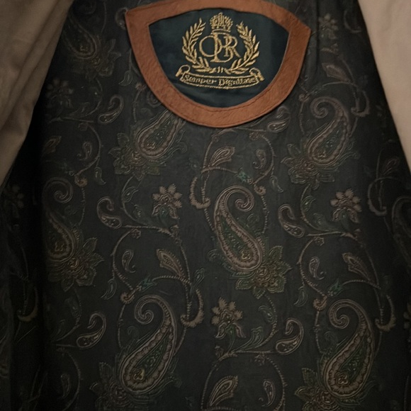 The Limited 1980’s Vintage Outback Red Trench Coat - Picture 5 of 7